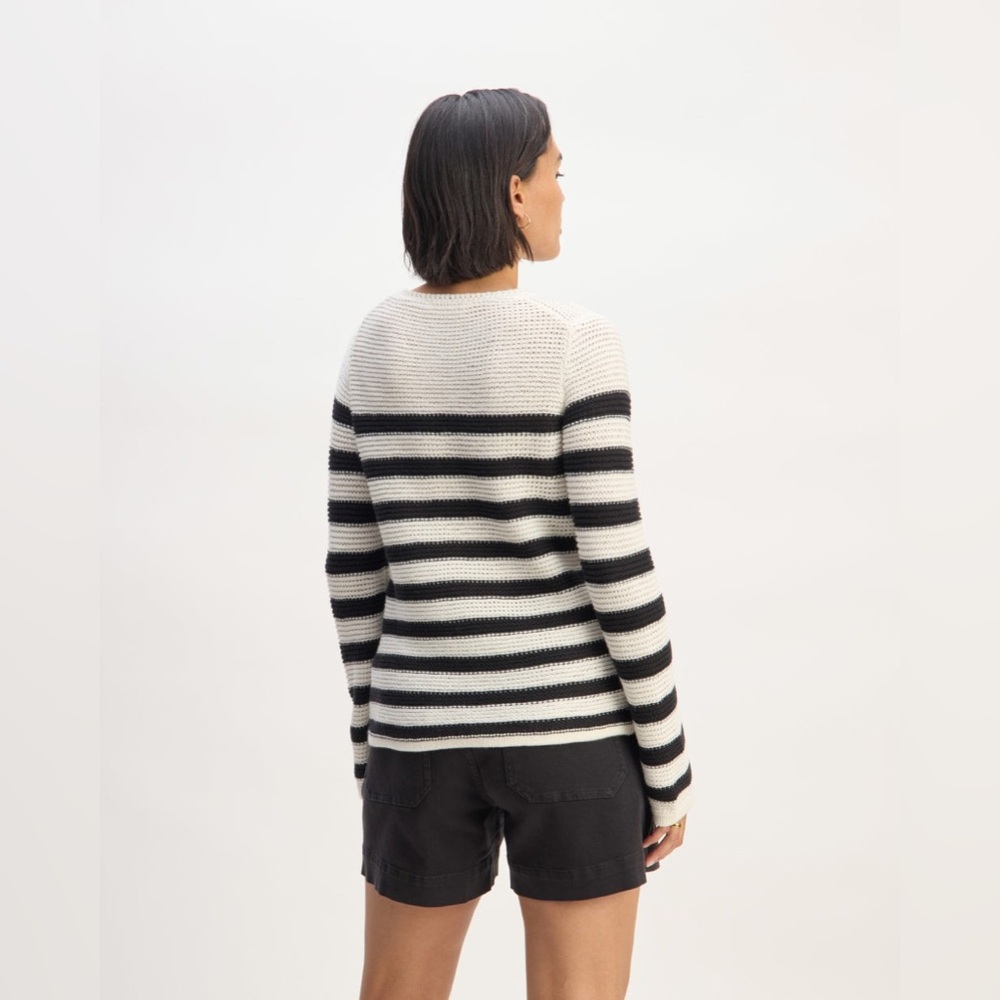 Everlane THE ORGANIC COTTON OPEN-STITCH CREW large - Picture 5 of 16
